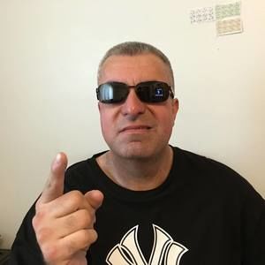 Meet your Posher, Donnie